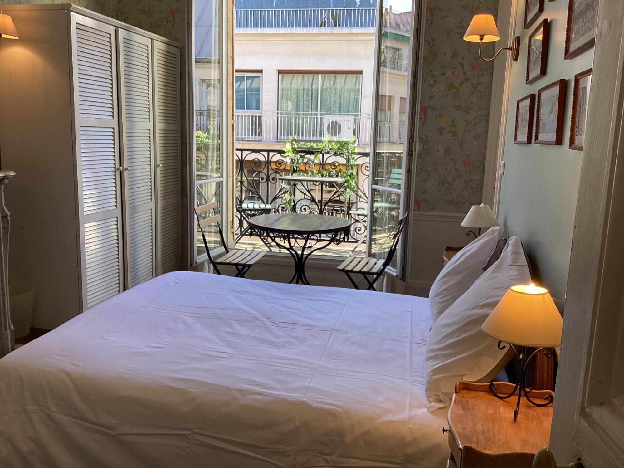 Bed And Breakfast Paris Quartier Champs-Elysees Exterior foto