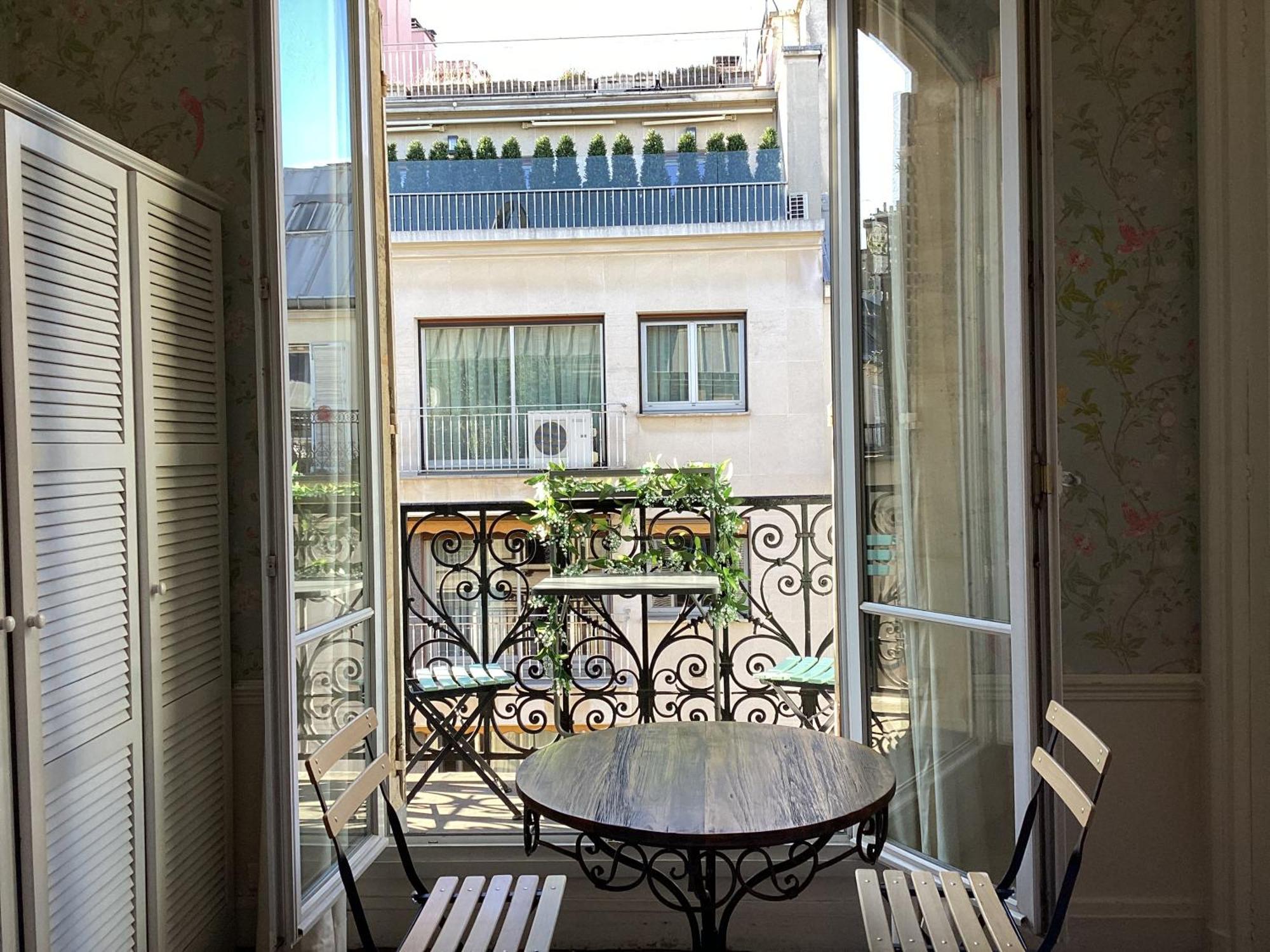 Bed And Breakfast Paris Quartier Champs-Elysees Exterior foto