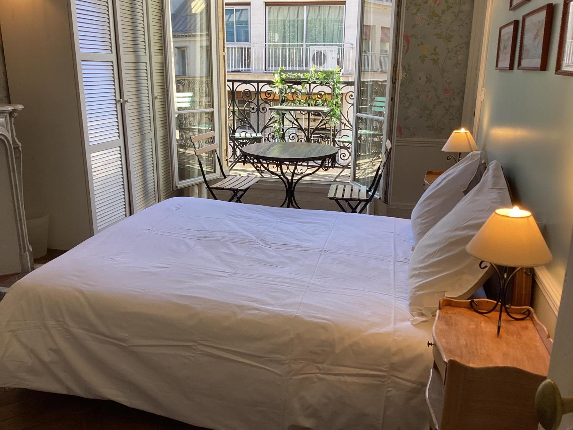 Bed And Breakfast Paris Quartier Champs-Elysees Exterior foto