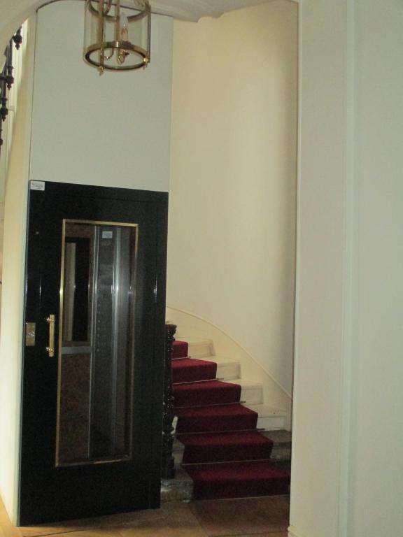 Bed And Breakfast Paris Quartier Champs-Elysees Exterior foto